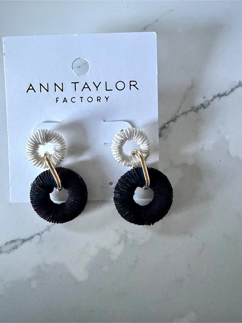 Ann Taylor Factory Black & White Statement Drop Earrings NWT